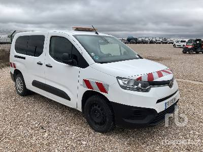 TOYOTA PROACE CITY VER 5 - Легковой автомобиль: фото 4 TOYOTA PROACE CITY VER 5 - Легковой автомобиль: фото 4