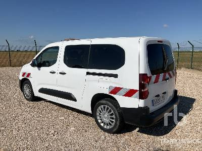 TOYOTA PROACE CITY VER 5 - Легковой автомобиль: фото 2 TOYOTA PROACE CITY VER 5 - Легковой автомобиль: фото 2