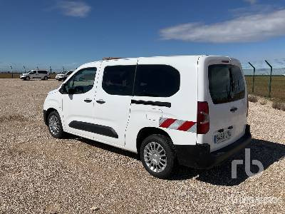 TOYOTA PROACE CITY VER 5 - Легковой автомобиль: фото 2 TOYOTA PROACE CITY VER 5 - Легковой автомобиль: фото 2