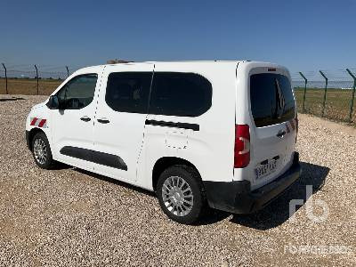 TOYOTA PROACE CITY VER 5 - Легковой автомобиль: фото 2 TOYOTA PROACE CITY VER 5 - Легковой автомобиль: фото 2