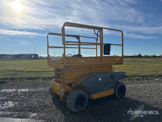 2007 Haulotte Compact 12RTE Electric (Inoperable) Scissor Lift - Ножничный подъемник: фото 2 2007 Haulotte Compact 12RTE Electric (Inoperable) Scissor Lift - Ножничный подъемник: фото 2