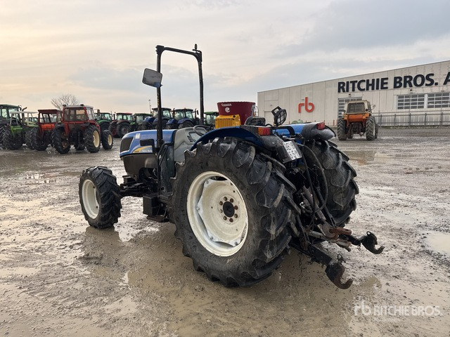 2009 New Holland T4050F 4WD Tractor - Трактор: фото 2 2009 New Holland T4050F 4WD Tractor - Трактор: фото 2