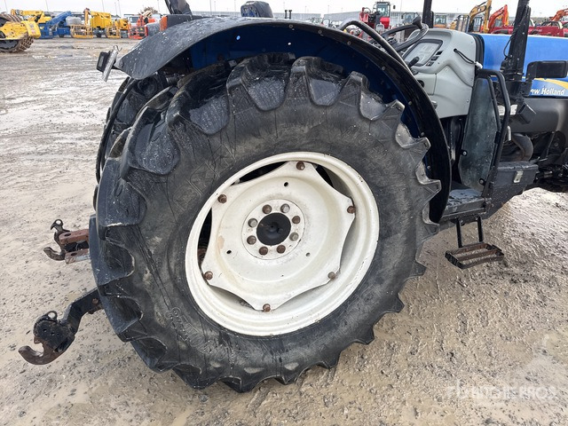 2009 New Holland T4050F 4WD Tractor - Трактор: фото 4 2009 New Holland T4050F 4WD Tractor - Трактор: фото 4