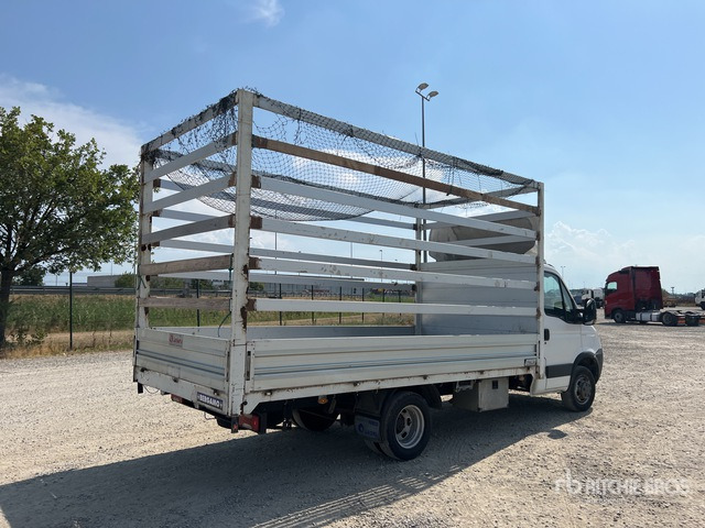 2010 Iveco Daily 35C18 Curtain Side Truck - Косилка-измельчитель/ Мульчер: фото 4 2010 Iveco Daily 35C18 Curtain Side Truck - Косилка-измельчитель/ Мульчер: фото 4