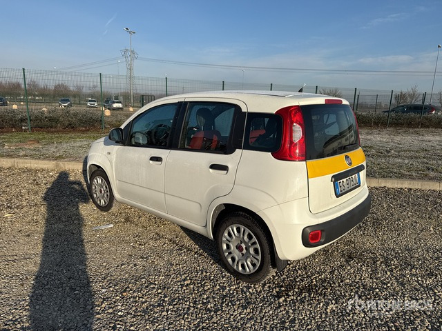 2013 Fiat Panda Automobile - Легковой автомобиль: фото 2 2013 Fiat Panda Automobile - Легковой автомобиль: фото 2