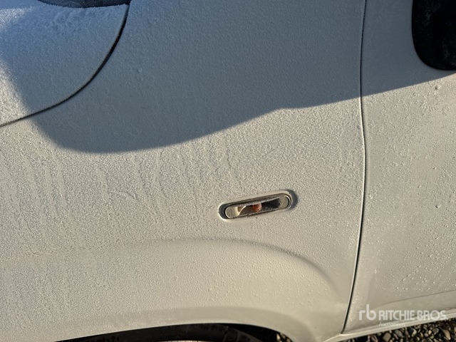 2013 Fiat Panda Automobile - Легковой автомобиль: фото 4 2013 Fiat Panda Automobile - Легковой автомобиль: фото 4