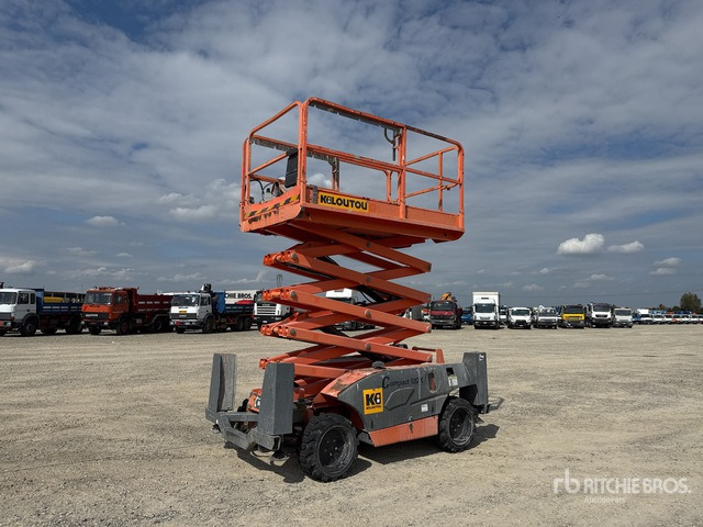 2015 Haulotte Compact12DX Diesel Scissor Lift - Ножничный подъемник: фото 3 2015 Haulotte Compact12DX Diesel Scissor Lift - Ножничный подъемник: фото 3