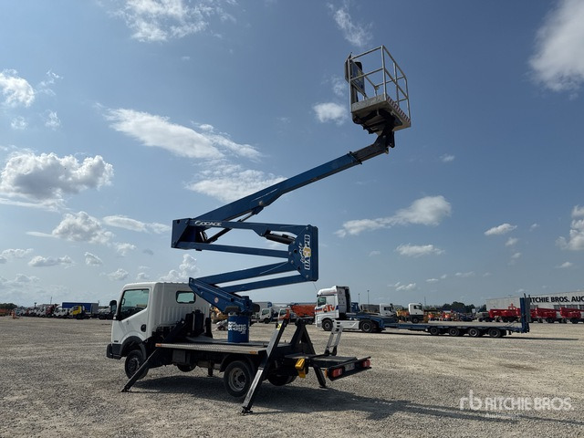 2015 Nissan Cabstar 35.12 2015 Socage DA320 20 m on Bucket Truck - Грузовик с подъемником: фото 4 2015 Nissan Cabstar 35.12 2015 Socage DA320 20 m on Bucket Truck - Грузовик с подъемником: фото 4