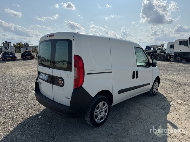 2016 Fiat Doblo Autocarro furgonato - Легковой фургон: фото 5 2016 Fiat Doblo Autocarro furgonato - Легковой фургон: фото 5
