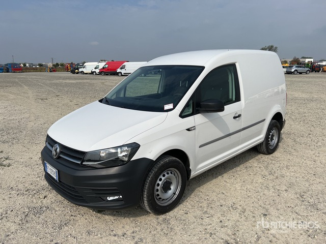 2019 Volkswagen Caddy 2.0 TDI 122CV 4MOTION BUSINESS Van Truck - Легковой фургон: фото 2 2019 Volkswagen Caddy 2.0 TDI 122CV 4MOTION BUSINESS Van Truck - Легковой фургон: фото 2