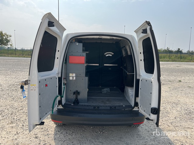 2019 Volkswagen Caddy 2.0 TDI 122CV 4MOTION BUSINESS Van Truck - Легковой фургон: фото 5 2019 Volkswagen Caddy 2.0 TDI 122CV 4MOTION BUSINESS Van Truck - Легковой фургон: фото 5
