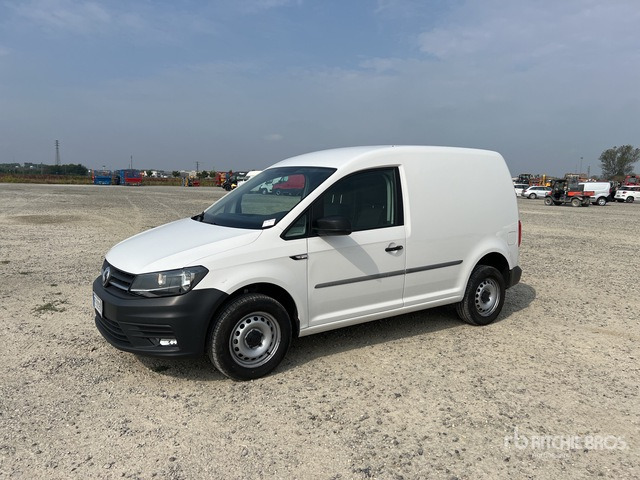 2019 Volkswagen Caddy 2.0 TDI 122CV 4MOTION BUSINESS Van Truck - Легковой фургон: фото 3 2019 Volkswagen Caddy 2.0 TDI 122CV 4MOTION BUSINESS Van Truck - Легковой фургон: фото 3