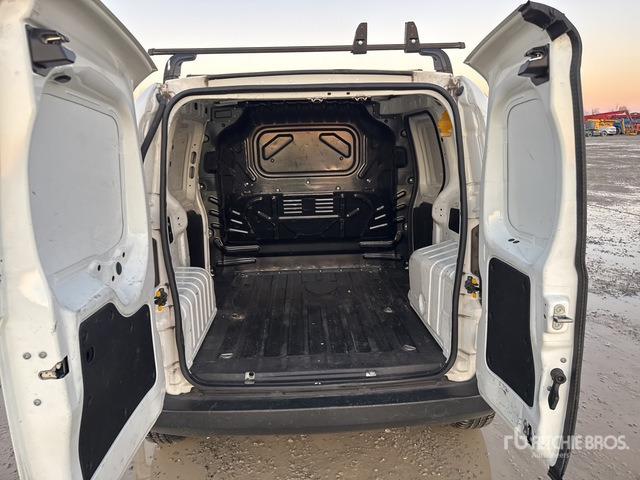 2020 Fiat Fiorino 1.3 MULTIJET 80CV E6D-TEMP Van Truck - Грузовик с закрытым кузовом: фото 4 2020 Fiat Fiorino 1.3 MULTIJET 80CV E6D-TEMP Van Truck - Грузовик с закрытым кузовом: фото 4