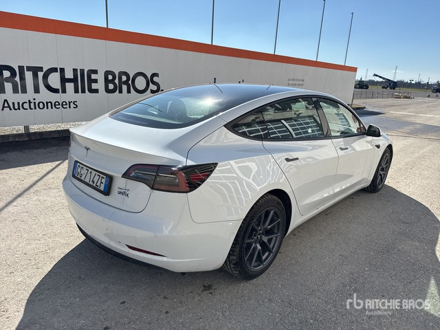 2021 Tesla Model 3 Electric 3 75 KWH LONG RANGE DU ... Automobile - Легковой автомобиль: фото 3 2021 Tesla Model 3 Electric 3 75 KWH LONG RANGE DU ... Automobile - Легковой автомобиль: фото 3