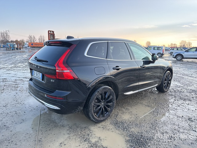 2022 Volvo XC60 B4 D AUTOMATICO PLUS BRIGHT SUV - Внедорожник: фото 3 2022 Volvo XC60 B4 D AUTOMATICO PLUS BRIGHT SUV - Внедорожник: фото 3