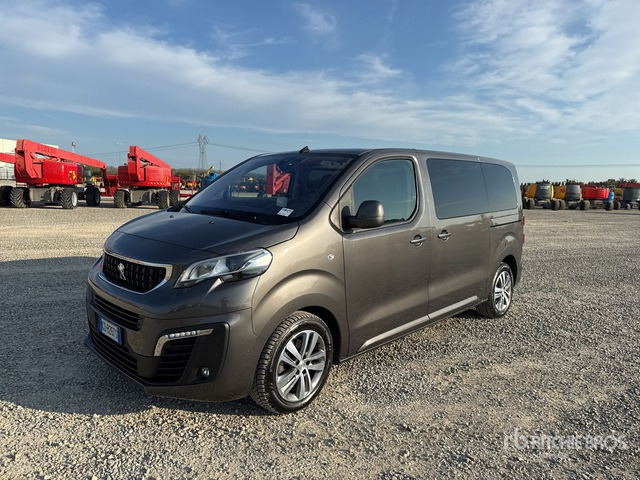 2024 Peugeot Traveller 8-Seat 2.0 BLUEHDI S&S Allure S ... Bus - Микроавтобус, Пассажирский фургон: фото 2 2024 Peugeot Traveller 8-Seat 2.0 BLUEHDI S&S Allure S ... Bus - Микроавтобус, Пассажирский фургон: фото 2