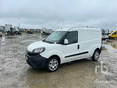 FIAT DOBLO CARGO MAXI 1.4 T-JET NAT.POWER - Грузовик с закрытым кузовом: фото 2 FIAT DOBLO CARGO MAXI 1.4 T-JET NAT.POWER - Грузовик с закрытым кузовом: фото 2