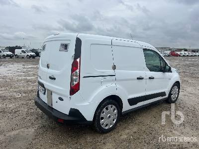 FORD TRANSIT CONNECT 1.5 TDCI 120CV AUTO SeS ... - Грузовик с закрытым кузовом: фото 3 FORD TRANSIT CONNECT 1.5 TDCI 120CV AUTO SeS ... - Грузовик с закрытым кузовом: фото 3