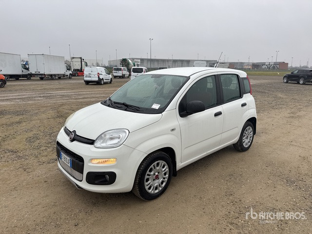 Fiat Panda Automobile - Легковой автомобиль: фото 1 Fiat Panda Automobile - Легковой автомобиль: фото 1