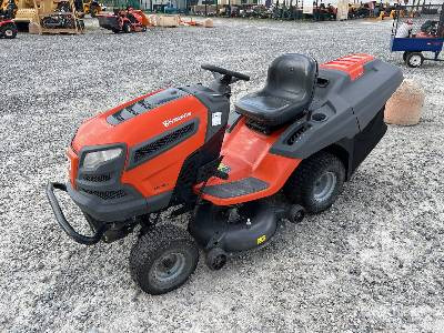 HUSQVARNA CTH 184T - Газонокосилка: фото 1 HUSQVARNA CTH 184T - Газонокосилка: фото 1