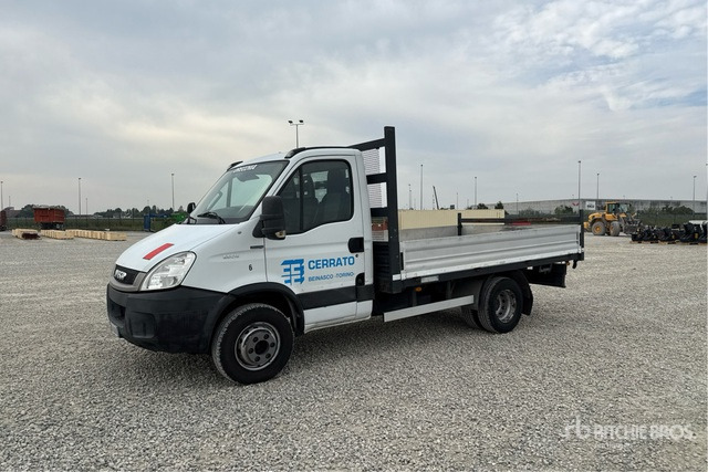 Iveco Daily 65C15 Autocarro cassone fisso - Малотоннажный бортовой грузовик: фото 3 Iveco Daily 65C15 Autocarro cassone fisso - Малотоннажный бортовой грузовик: фото 3