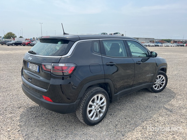 Jeep Compass SUV - Внедорожник: фото 4 Jeep Compass SUV - Внедорожник: фото 4