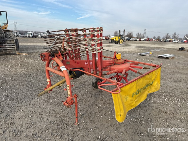 Pottinger TOP340N Hay Rake - Сеноворошилка: фото 1 Pottinger TOP340N Hay Rake - Сеноворошилка: фото 1