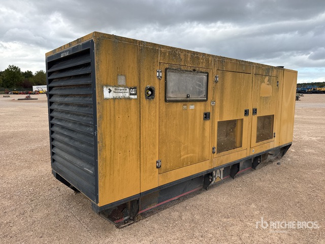 2000 Cat 400 365 kVA Containerized Stand-By ... Generator Set - Электрогенератор: фото 2 2000 Cat 400 365 kVA Containerized Stand-By ... Generator Set - Электрогенератор: фото 2