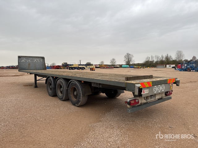 2002 GT General Trailers Tri/A Semi-Remorque Plateau 3 E ... Flatbed Trailer - Прицеп бортовой/ Платформа: фото 2 2002 GT General Trailers Tri/A Semi-Remorque Plateau 3 E ... Flatbed Trailer - Прицеп бортовой/ Платформа: фото 2