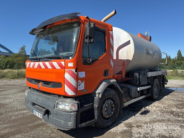 2004 RVI Lander 320 2004 Rincheval on 4x2 Repandeus ... Asphalt Distributor Truck - Гудронатор: фото 2 2004 RVI Lander 320 2004 Rincheval on 4x2 Repandeus ... Asphalt Distributor Truck - Гудронатор: фото 2