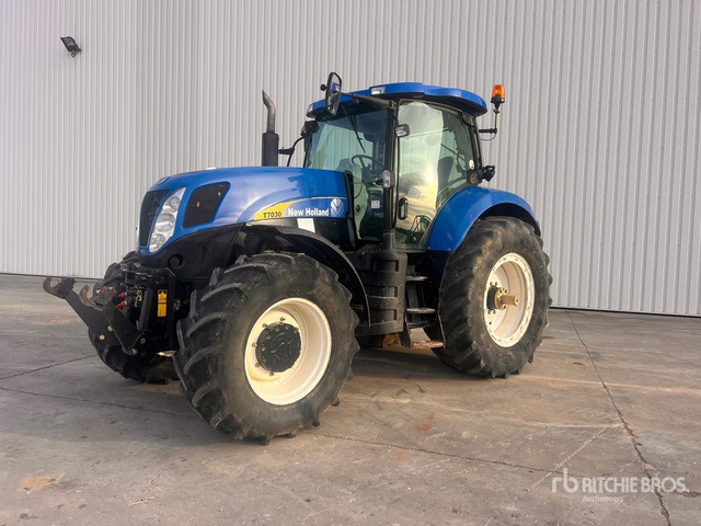 2009 New Holland T7030 Power Command Tracteur Agricole 4WD Tractor - Трактор: фото 1 2009 New Holland T7030 Power Command Tracteur Agricole 4WD Tractor - Трактор: фото 1