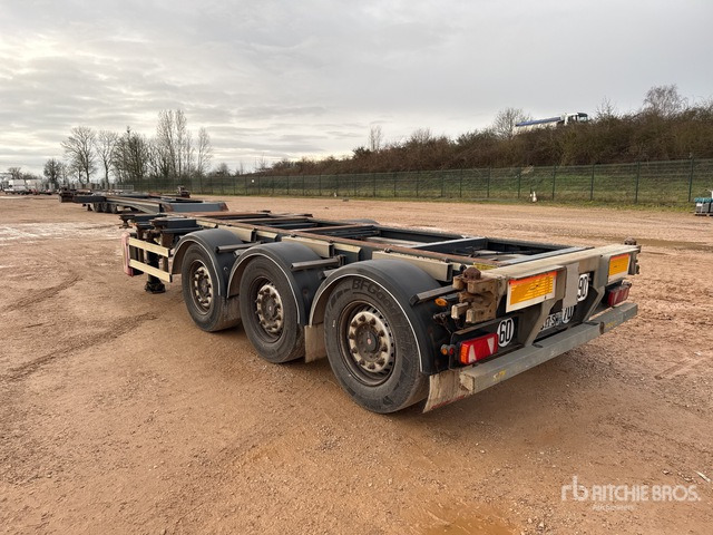 2011 Fruehauf T38N0TM2AEA Tri/A Extendable Semi-Remorque ... Container Trailer - Прицеп-контейнеровоз/ Сменный кузов: фото 2 2011 Fruehauf T38N0TM2AEA Tri/A Extendable Semi-Remorque ... Container Trailer - Прицеп-контейнеровоз/ Сменный кузов: фото 2