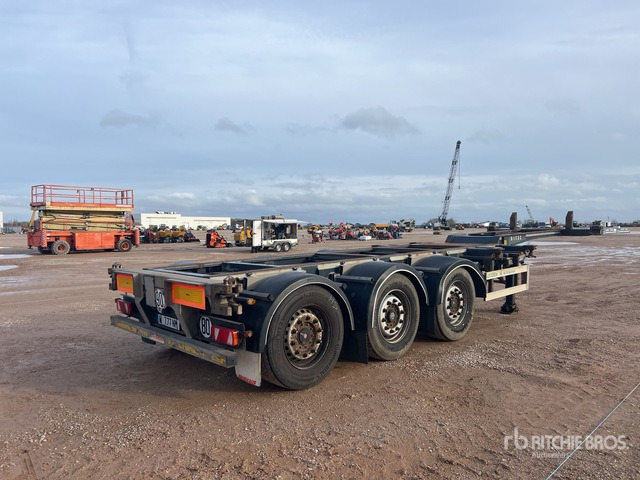 2011 Fruehauf T38NOTM2AEA Tri/A Extendable Semi-Remorque ... Container Trailer - Прицеп-контейнеровоз/ Сменный кузов: фото 3 2011 Fruehauf T38NOTM2AEA Tri/A Extendable Semi-Remorque ... Container Trailer - Прицеп-контейнеровоз/ Сменный кузов: фото 3