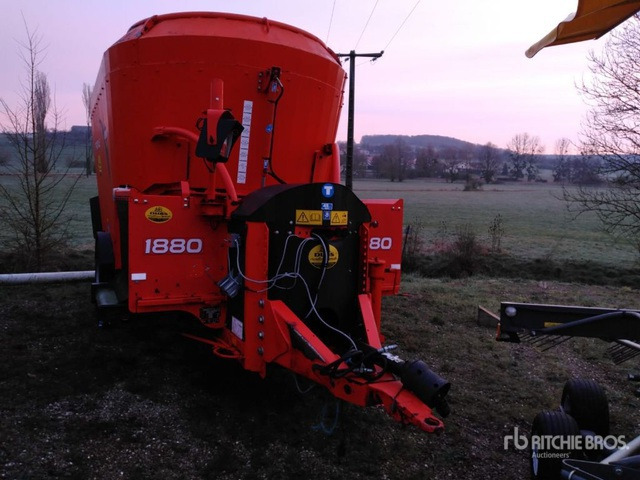 2011 Kuhn Profile 1880 Livestock Feeder - Косилка-измельчитель/ Мульчер: фото 2 2011 Kuhn Profile 1880 Livestock Feeder - Косилка-измельчитель/ Мульчер: фото 2