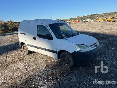 PEUGEOT PARTNER Vehicule Utilitaire (Inoperable) - Цельнометаллический фургон: фото 4 PEUGEOT PARTNER Vehicule Utilitaire (Inoperable) - Цельнометаллический фургон: фото 4