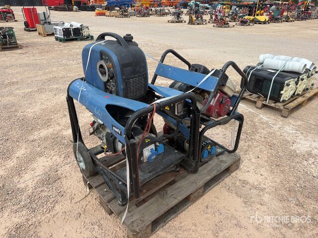 Sdmo Generator Set - Электрогенератор: фото 1 Sdmo Generator Set - Электрогенератор: фото 1