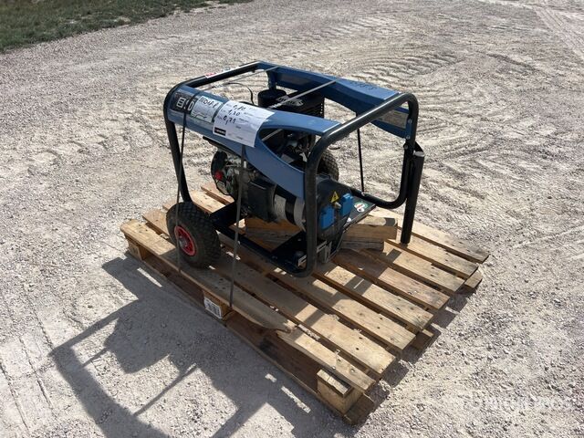 Sdmo PERF3000 Generator Set - Электрогенератор: фото 4 Sdmo PERF3000 Generator Set - Электрогенератор: фото 4