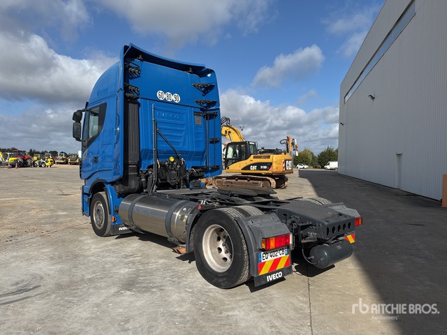 2017 Iveco Stralis 400 NP 4x2 Tracteur Routier Cabine Cou ... S/A Sleeper Truck Tractor - Тягач: фото 3 2017 Iveco Stralis 400 NP 4x2 Tracteur Routier Cabine Cou ... S/A Sleeper Truck Tractor - Тягач: фото 3