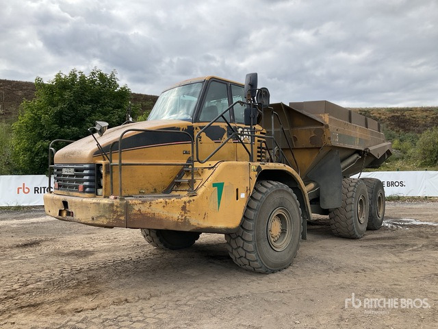 2005 Cat 735 6x6 Articulated Dump Truck - Сочленённый самосвал: фото 2 2005 Cat 735 6x6 Articulated Dump Truck - Сочленённый самосвал: фото 2