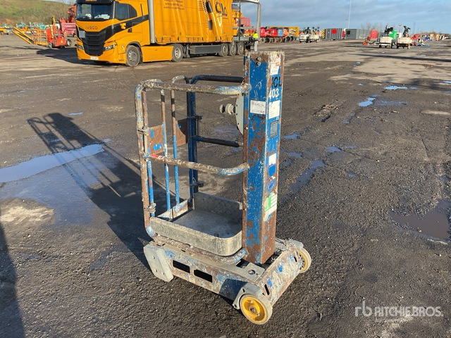 2015 Power Tower Peco Vertical Mast Lift - Вертикальный мачтовый подъемник: фото 2 2015 Power Tower Peco Vertical Mast Lift - Вертикальный мачтовый подъемник: фото 2