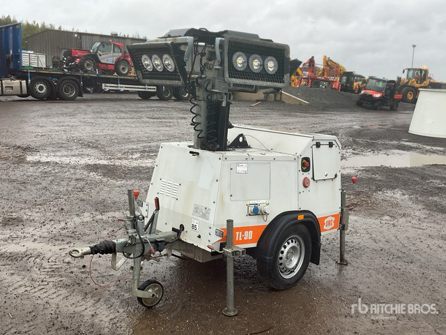 2015 SMC TL90 Quantity of (5) Light Tower Light Tower - Осветительная мачта: фото 1 2015 SMC TL90 Quantity of (5) Light Tower Light Tower - Осветительная мачта: фото 1