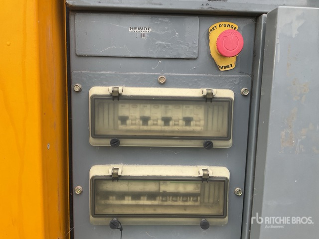 Электрогенератор 2015 Sdmo R165C3 Generator Set: фото 6