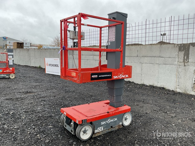 2015 Skyjack SJ16 2015 Skyjack SJ16 Vertical Mast Lift Vertical Mast Lift - Вертикальный мачтовый подъемник: фото 2 2015 Skyjack SJ16 2015 Skyjack SJ16 Vertical Mast Lift Vertical Mast Lift - Вертикальный мачтовый подъемник: фото 2