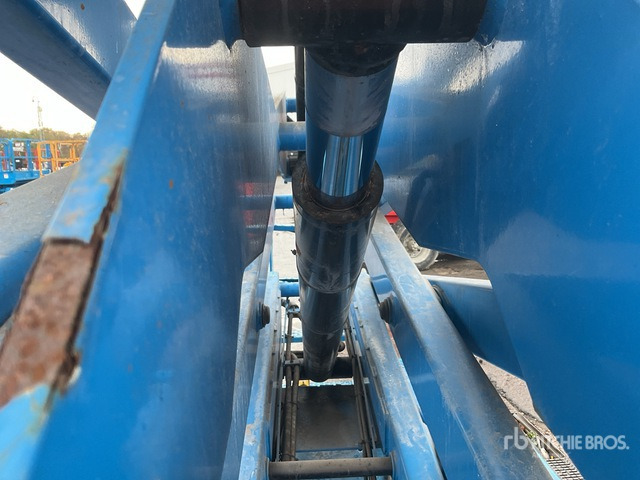 2016 Genie GS-4047 Electric Scissor Lift - Ножничный подъемник: фото 5 2016 Genie GS-4047 Electric Scissor Lift - Ножничный подъемник: фото 5