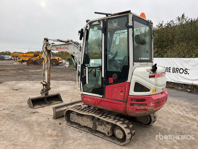 2018 Takeuchi TB230 Mini Excavator: <6.6t - Мини-экскаватор: фото 2 2018 Takeuchi TB230 Mini Excavator: <6.6t - Мини-экскаватор: фото 2
