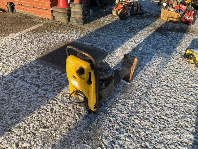 Wacker Neuson Jumping Jack Tamper - Трамбовка: фото 1 Wacker Neuson Jumping Jack Tamper - Трамбовка: фото 1