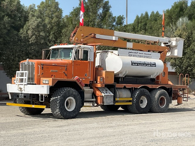 1995 Kenworth C500B 6x6 w/ Water Tank Bucket Truck - Грузовик с подъемником: фото 2 1995 Kenworth C500B 6x6 w/ Water Tank Bucket Truck - Грузовик с подъемником: фото 2
