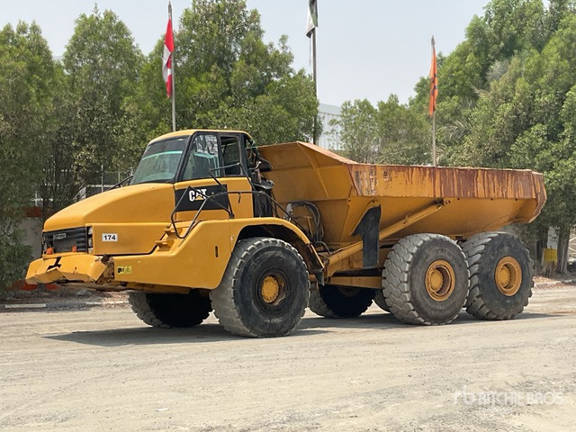 2003 Cat 740 - Сочленённый самосвал: фото 2 2003 Cat 740 - Сочленённый самосвал: фото 2