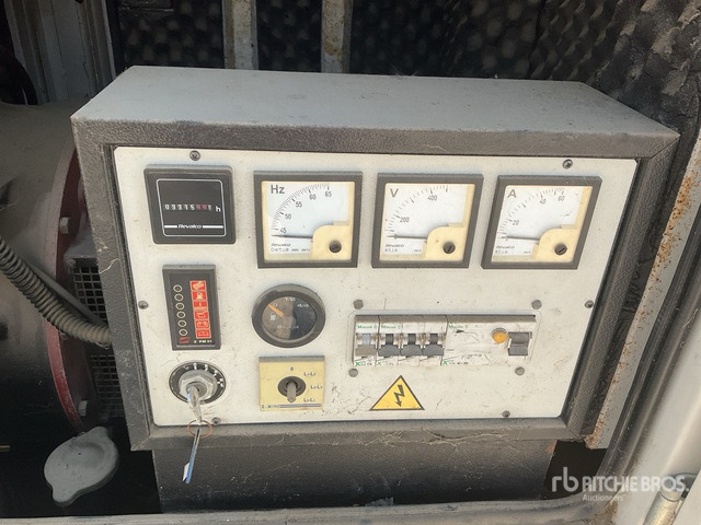 2006 Zordan LMDE30PM 30 kVA Skid-Mounted Generator Set - Электрогенератор: фото 4 2006 Zordan LMDE30PM 30 kVA Skid-Mounted Generator Set - Электрогенератор: фото 4
