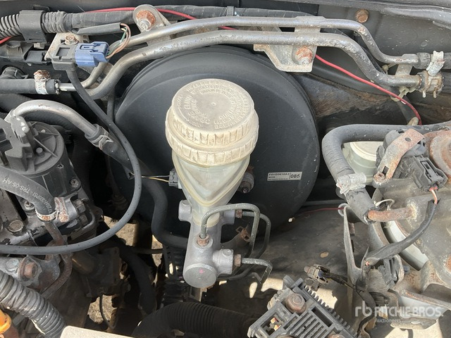 2009 Mitsubishi L200 4x4 Crew Cab Pickup - Пикап: фото 4 2009 Mitsubishi L200 4x4 Crew Cab Pickup - Пикап: фото 4